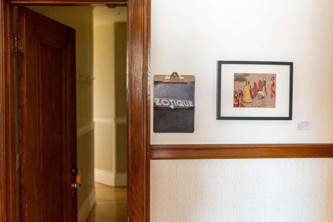 Le 9 Et Demi Bed and Breakfast Montreal Zewnętrze zdjęcie